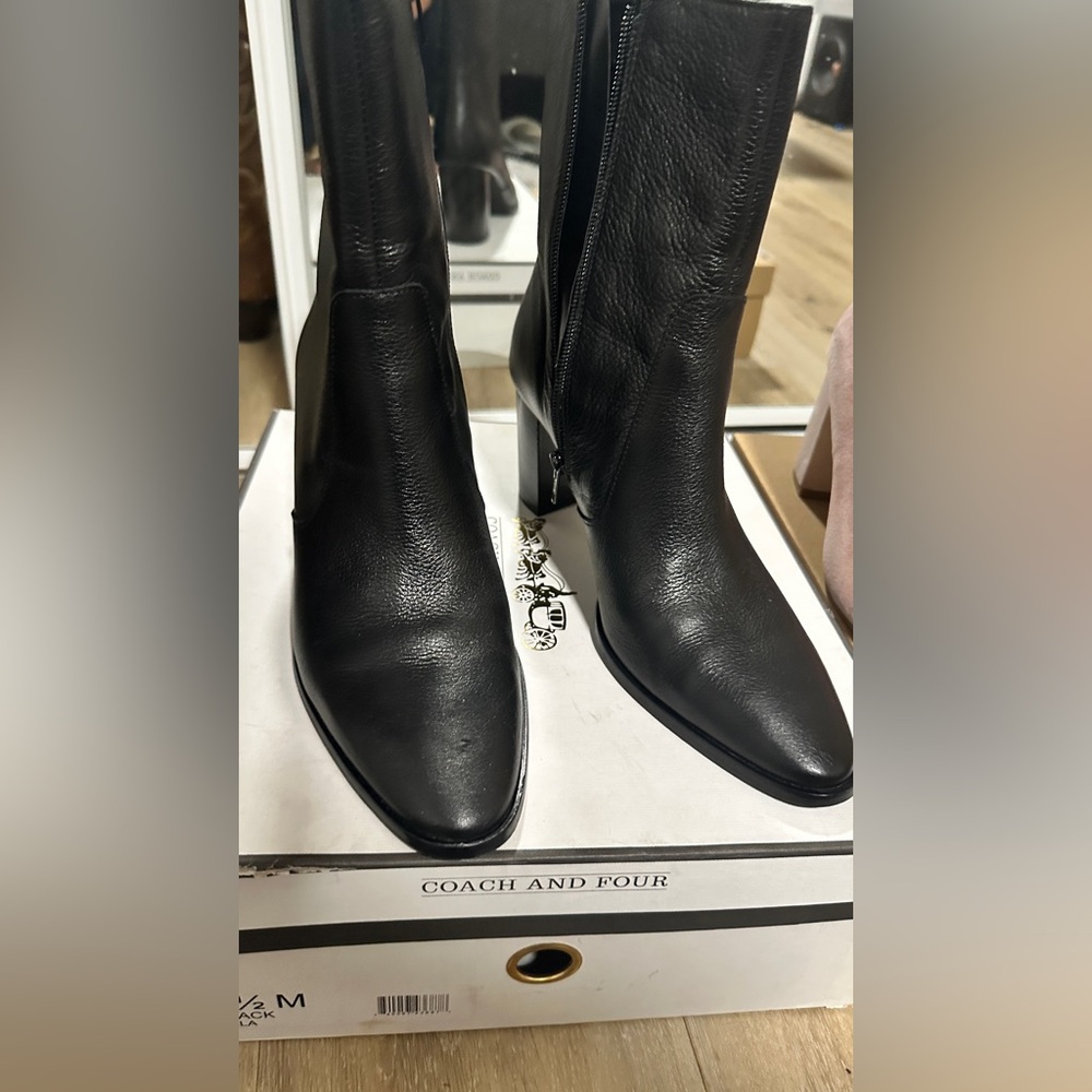 Coach and Four Leather heeled boots